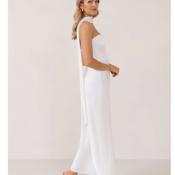 Lola Bridal Scarf - Picture 3 of 3